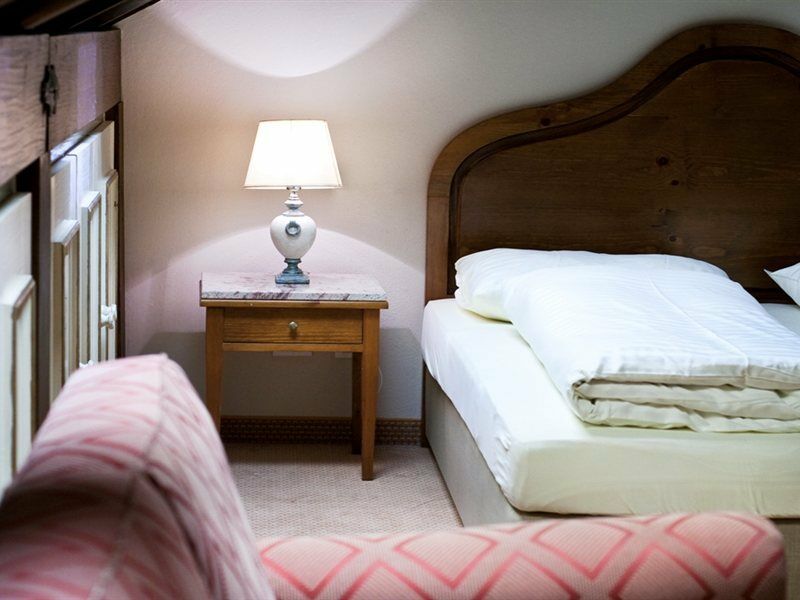 Atel Hotel Lasserhof Salzburg Bagian luar foto